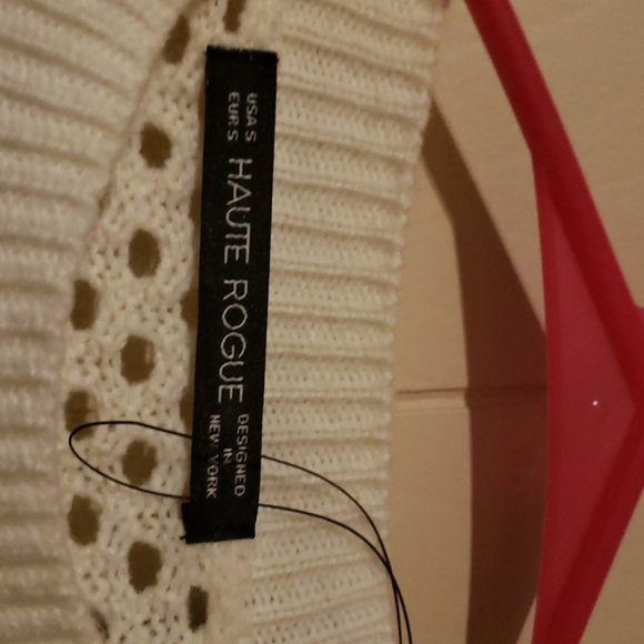 Sweater - Picture 4 of 4